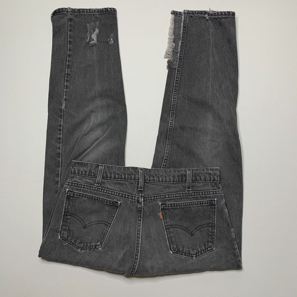 Vintage Levis 550 Orange Tab Black Denim Jeans Size 32x30 USA Distressed Faded